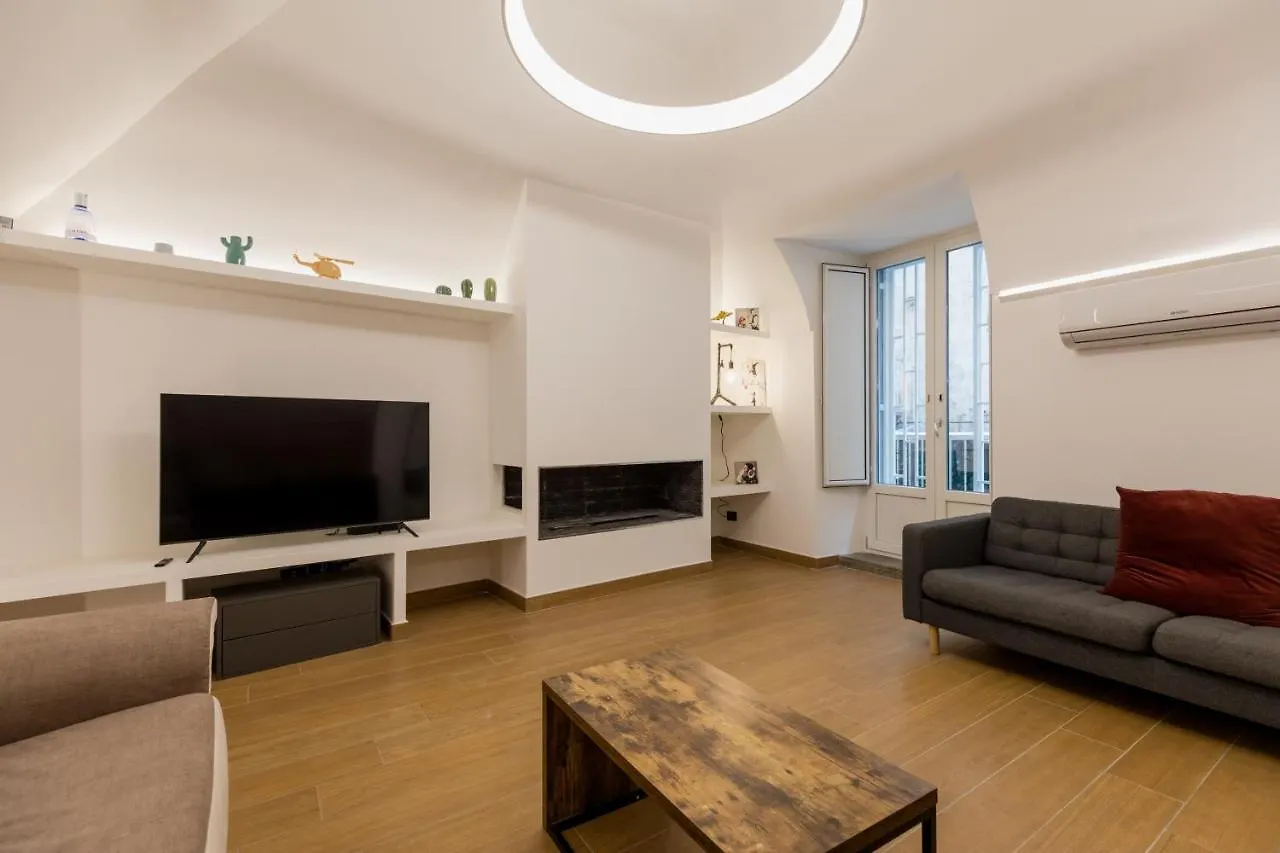 Ferienwohnung Exclusive Parking Flat X 4 Near Metro 1 Salvator Rosa Neapel Apartment
